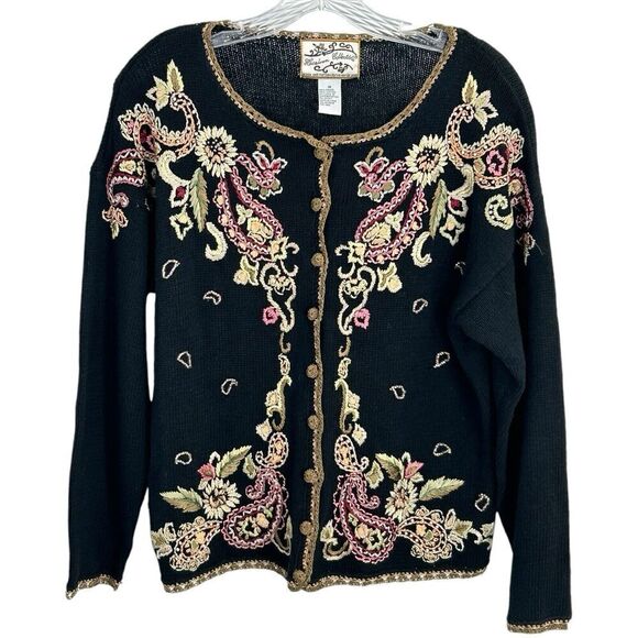 Heirloom Collectibles Floral Embroidered Pearl Black Button Up Women Size M - Picture 1 of 16